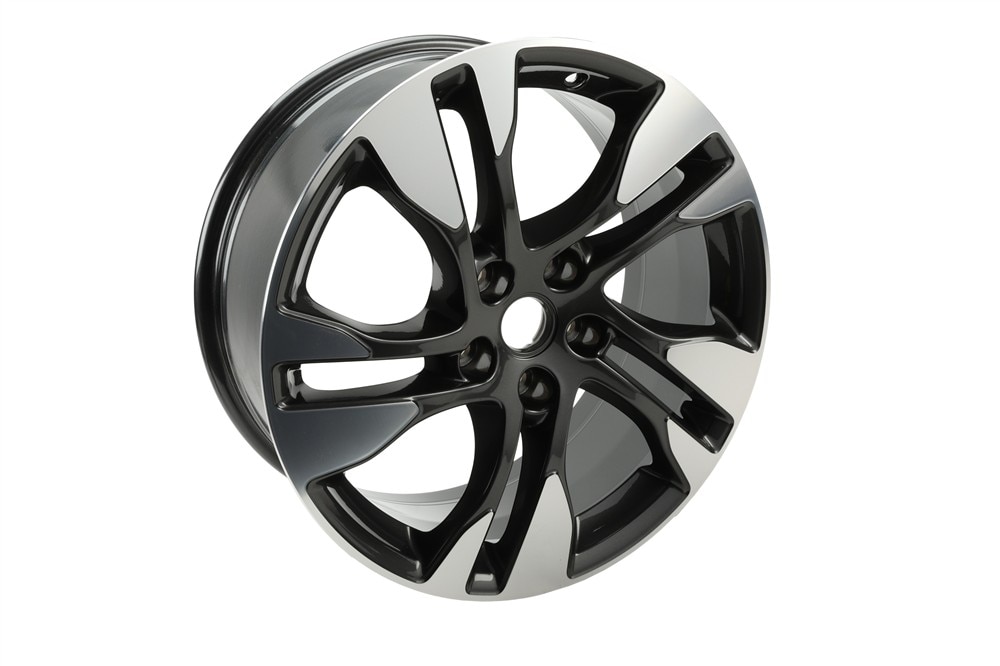 GM Genuine Parts Front and Rear Wheel