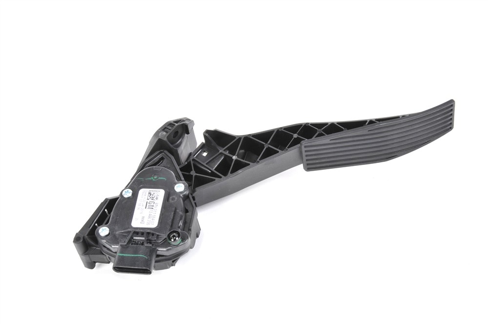 GM Genuine Parts Accelerator Pedal