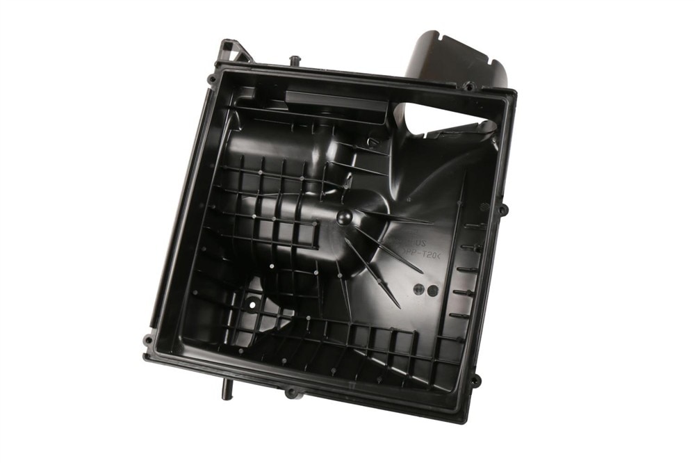 GM Genuine Parts Air Cleaner Housing