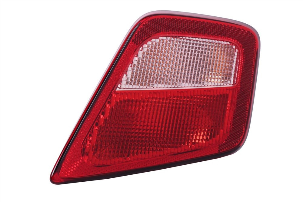 GM Genuine Parts Passenger Side Rear Body Structure Auxiliary Signal Lamp