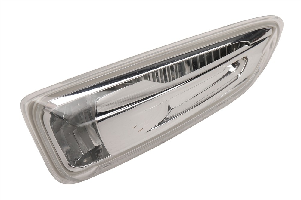GM Genuine Parts Incandescent Front Passenger Side Turn Signal Lamp