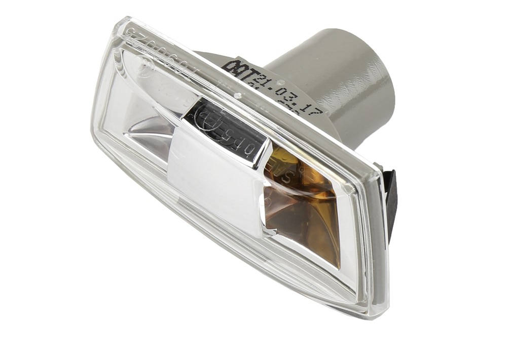 GM Genuine Parts Incandescent Front Passenger Side Turn Signal Lamp