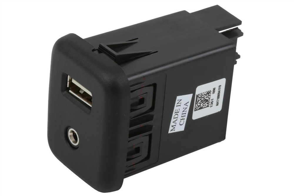 GM Genuine Parts Jet Black Multimedia Receptacle