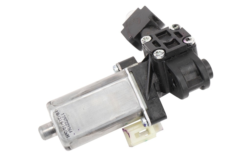 GM Genuine Parts Front Passenger Side Tilt Adjuster Actuator
