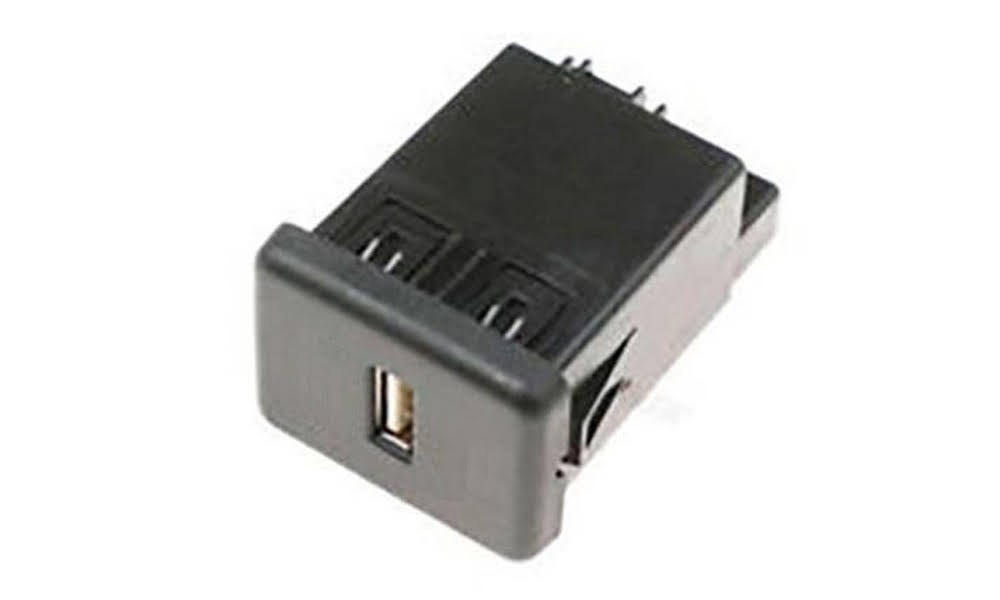 GM Genuine Parts Jet Black USB Receptacle