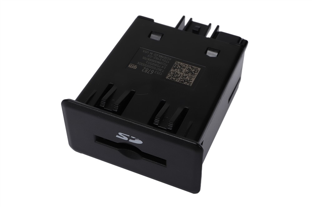 GM Genuine Parts Jet Black Card Reader Receptacle