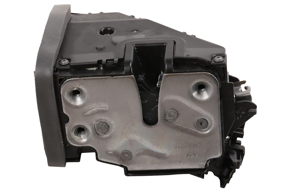 GM Genuine Parts Front Driver Side Door Latch