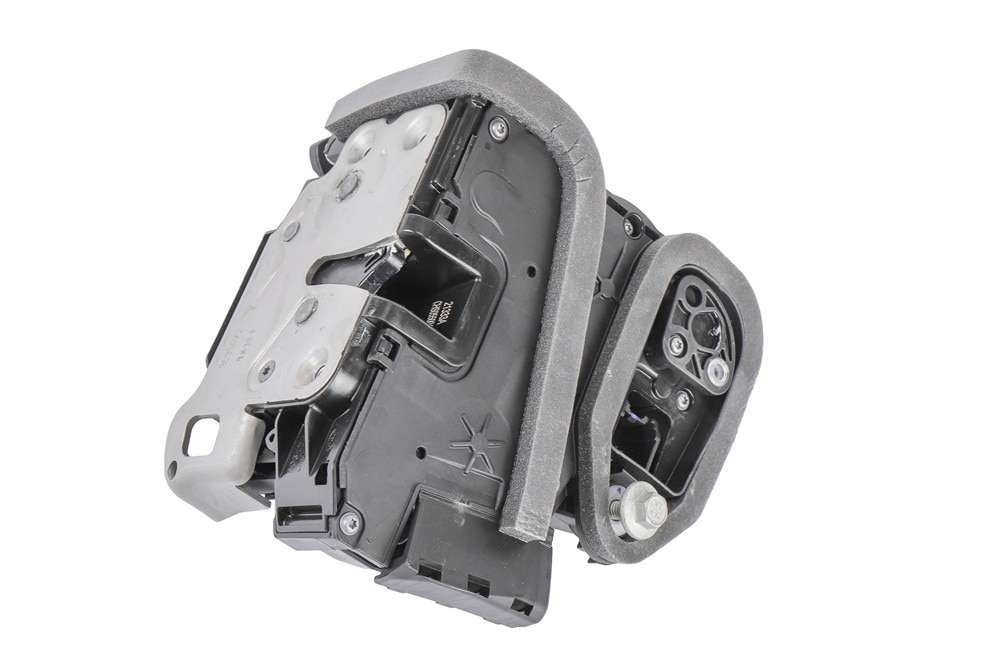 GM Genuine Parts Front Driver Side Door Latch