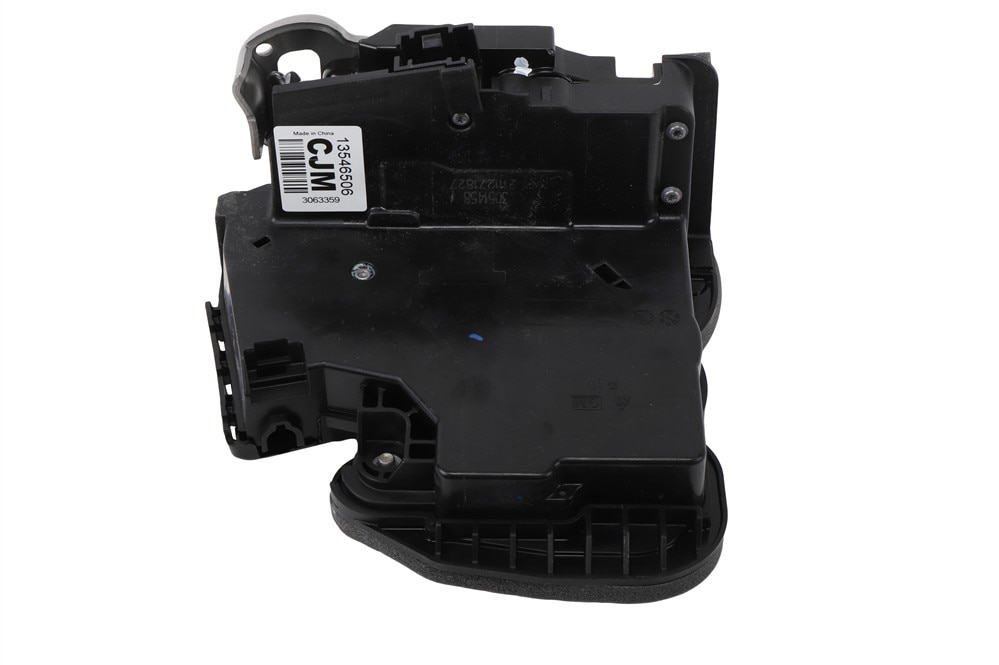 GM Genuine Parts Front Passenger Side Door Latch