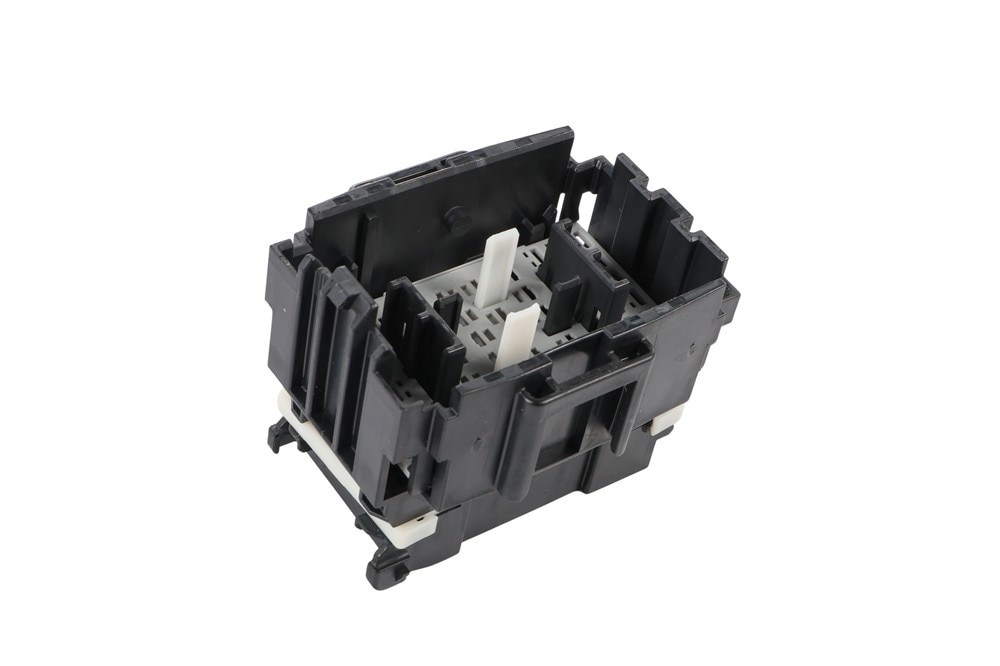 GM Genuine Parts Body Wiring Harness Connector