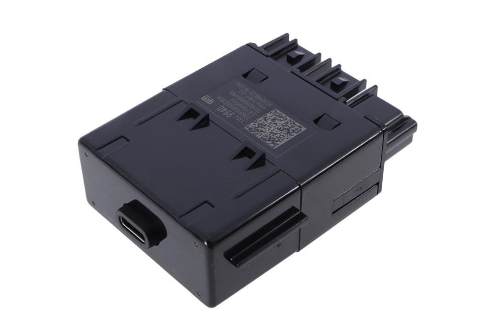 GM Genuine Parts Jet Black Multimedia Receptacle