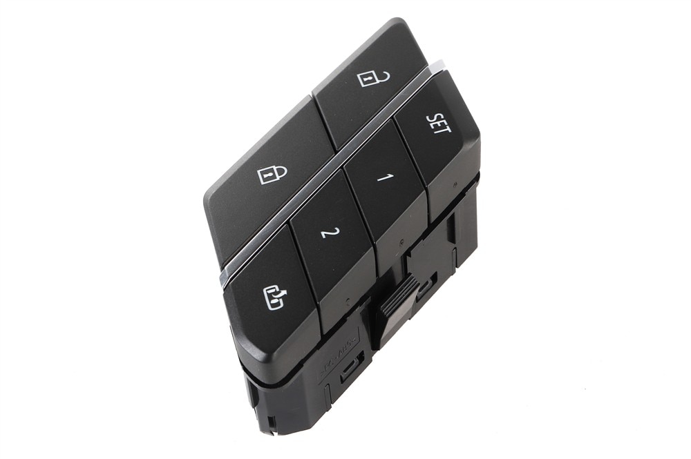 GM Genuine Parts Driver Seat Adjuster Memory Switch