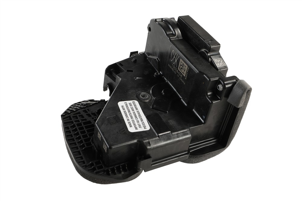 GM Genuine Parts Front Passenger Side Door Latch