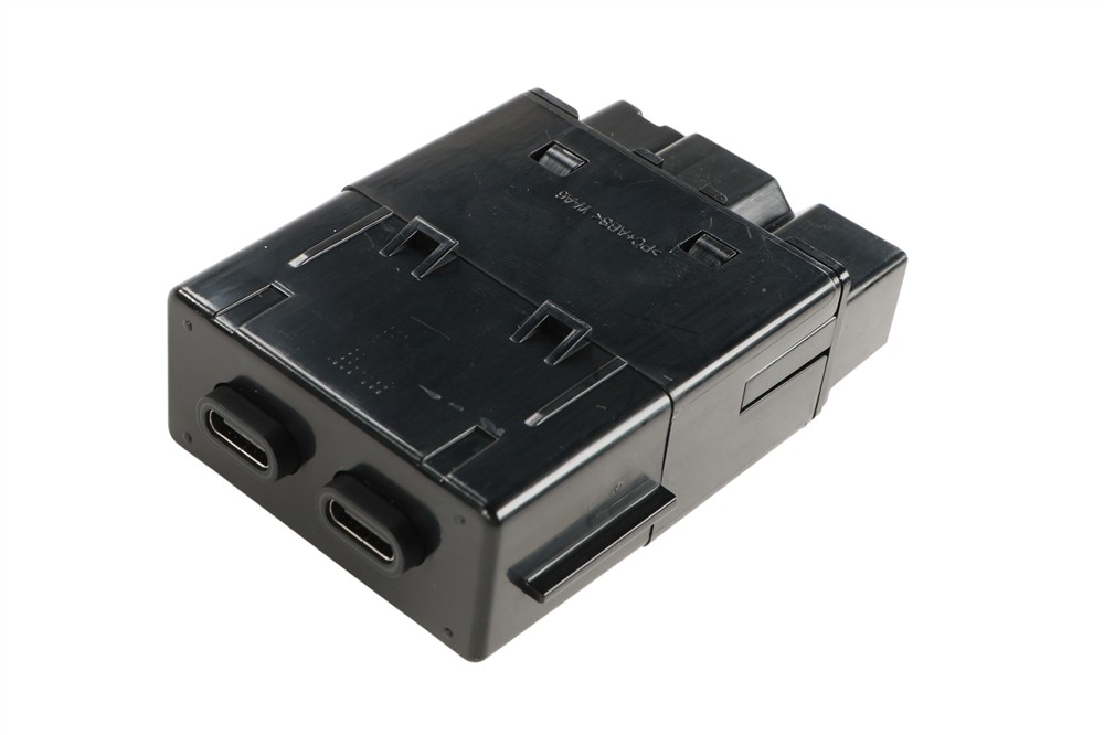 GM Genuine Parts USB 2 Port Receptacle