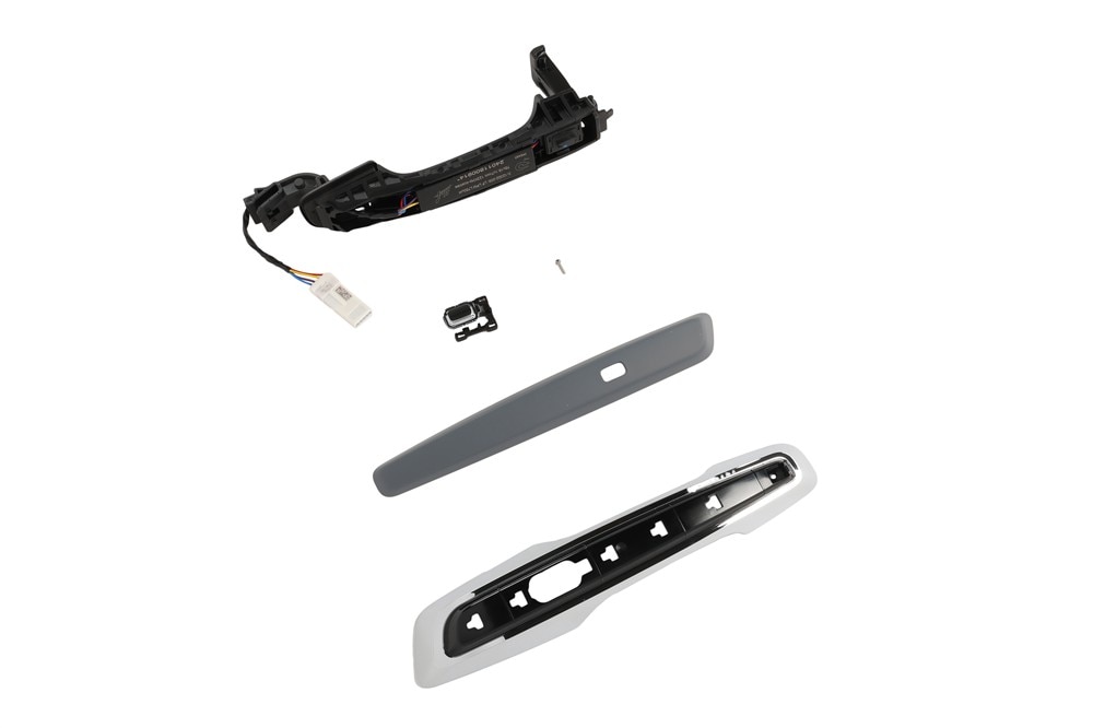 GM Genuine Parts Drivers Side Rear Side Door Outside Handle