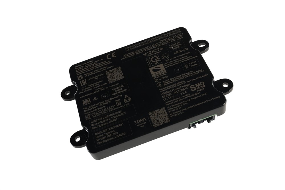GM Genuine Parts Wireless Accessory Charging Module (Programming Required)