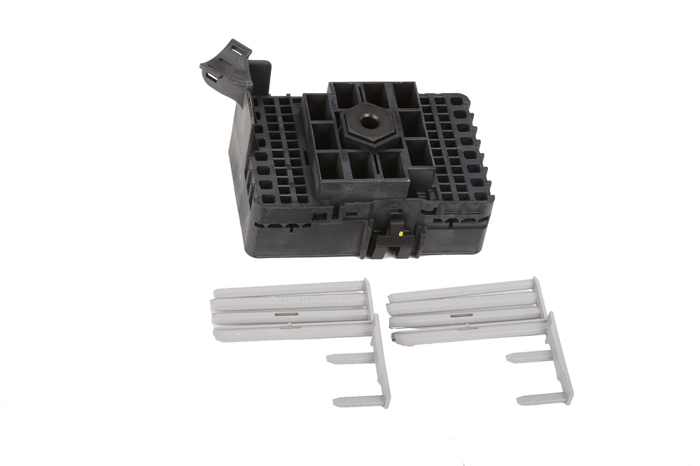 GM Genuine Parts Wiring Harness Connector