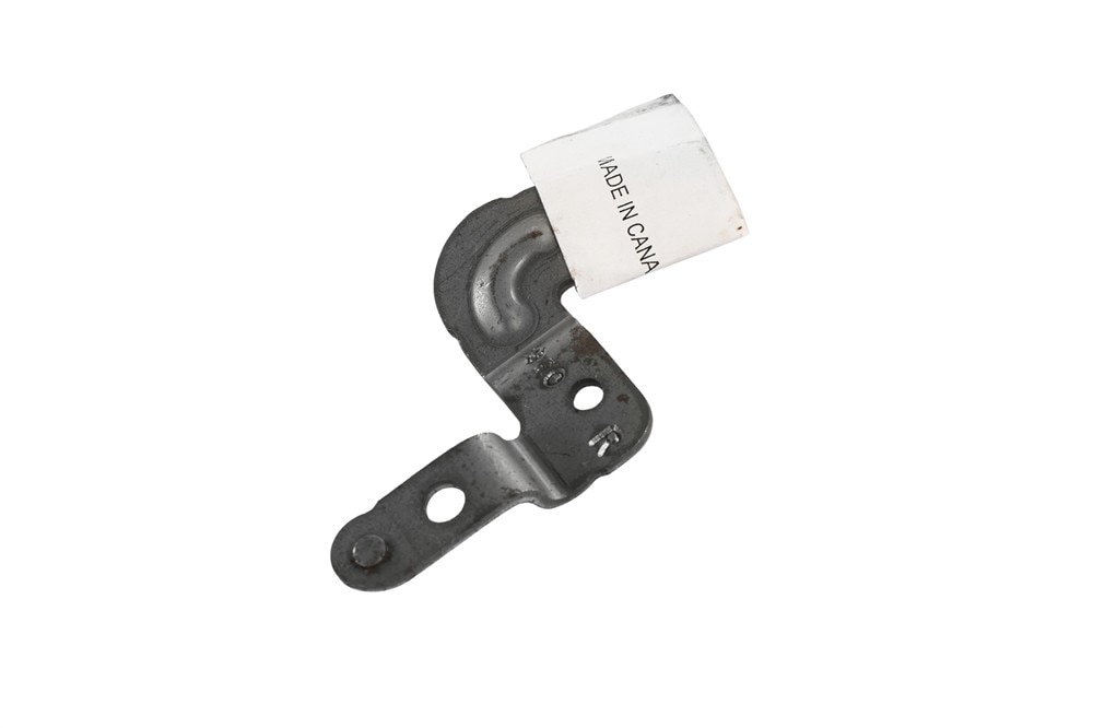 GM Genuine Parts Passenger Side Front Seat Recliner Control Bracket