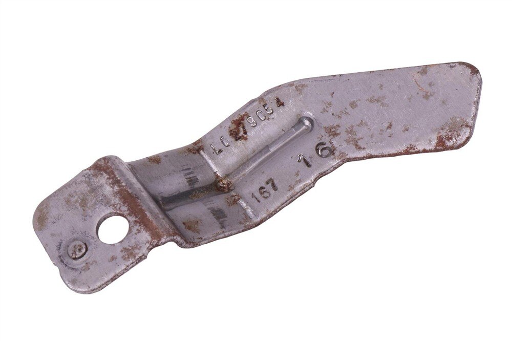 GM Genuine Parts Driver Seat Outer Recliner Finish Cover Bracket