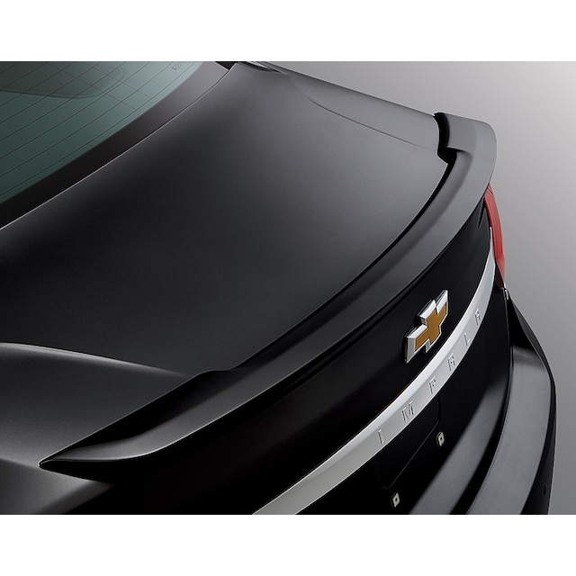 Flush-Mounted Spoiler Kit in Black