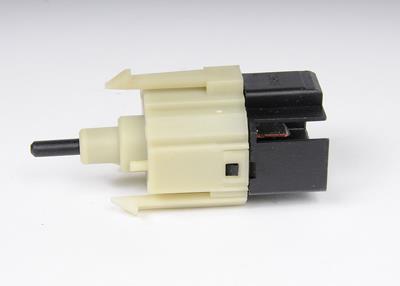 GM Genuine Parts Heating and Air Conditioning Blower Control Switch