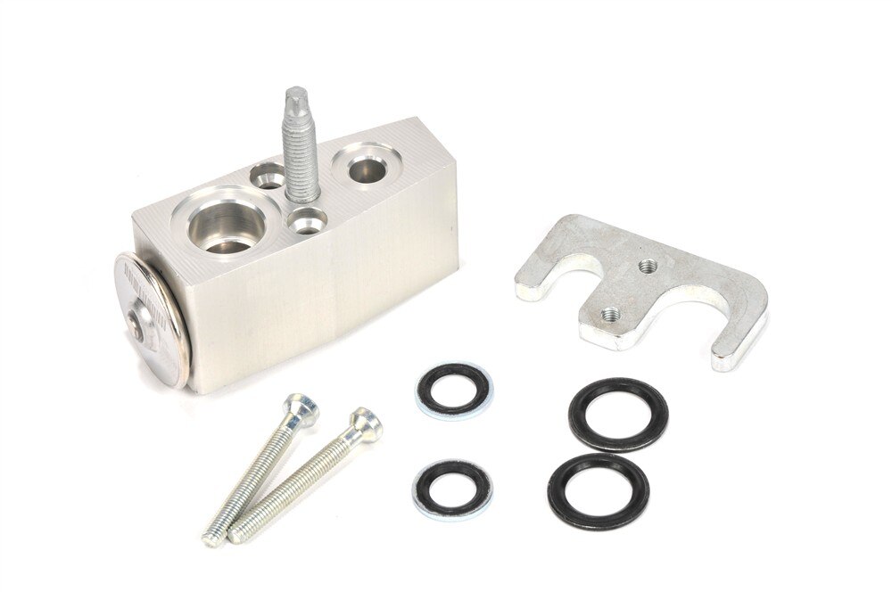 GM Genuine Parts Air Conditioning Evaporator Thermal Expansion Valve Kit with Plate, Seals, Stud, and Bolts