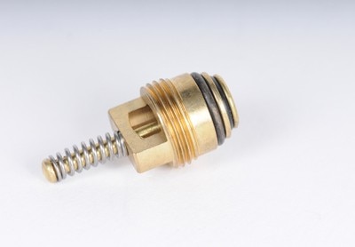GM Genuine Parts Air Conditioning Refrigerant High Pressure Service Valve