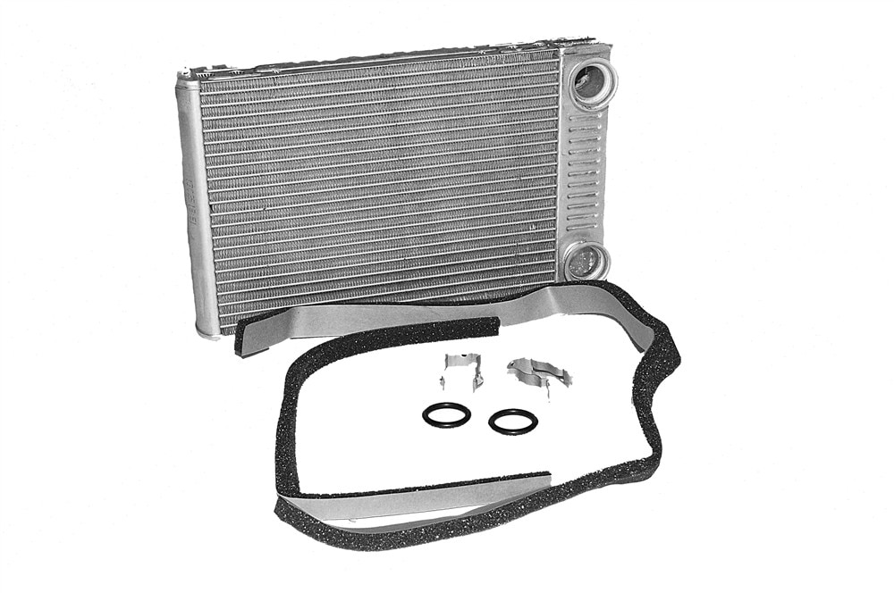 GM Genuine Parts Heater Core Kit with Seals and Clamps