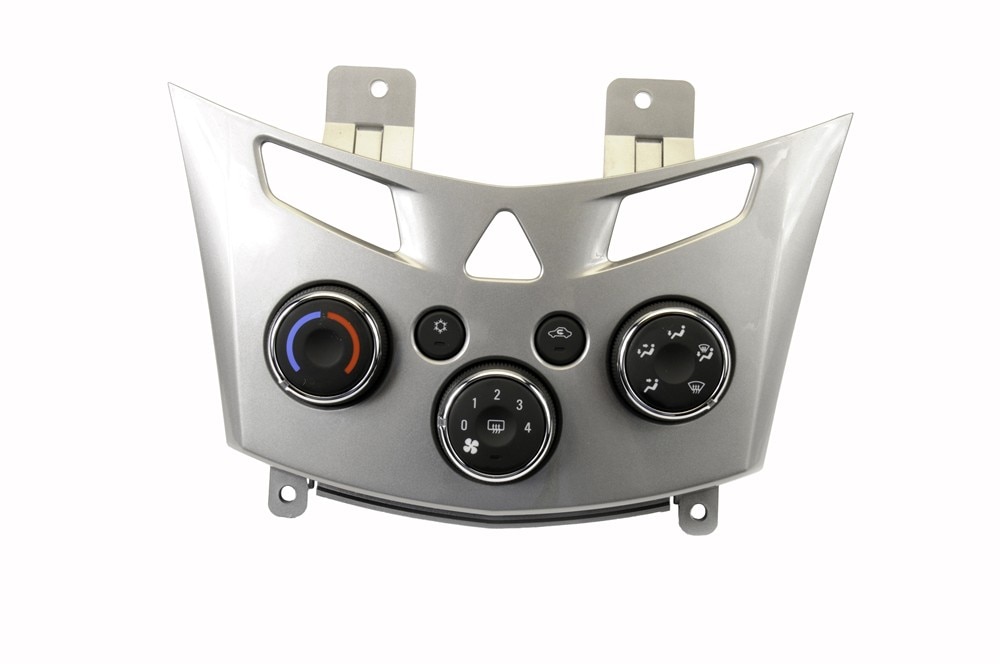 GM Genuine Parts Heating and Air Conditioning Control Panel
