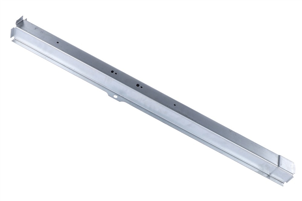 GM Genuine Parts Passenger Side Underbody Cross Sill