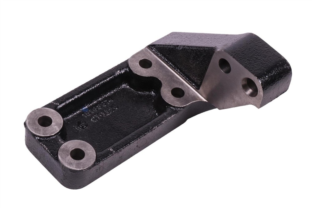 GM Genuine Parts Rear Driver Side Engine Mount Bracket