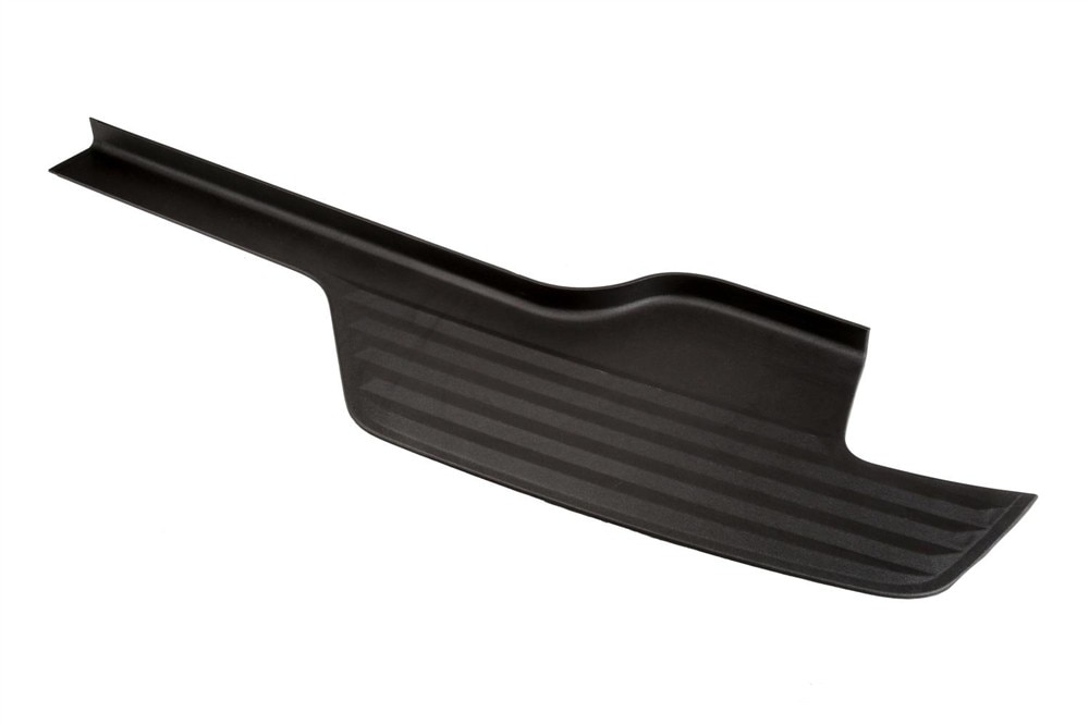 GM Genuine Parts Passenger Side Rear Bumper Step Pad