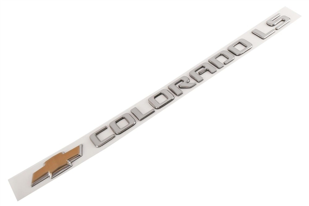 GM Genuine Parts Tailgate Colorado Name Plate with Bowtie