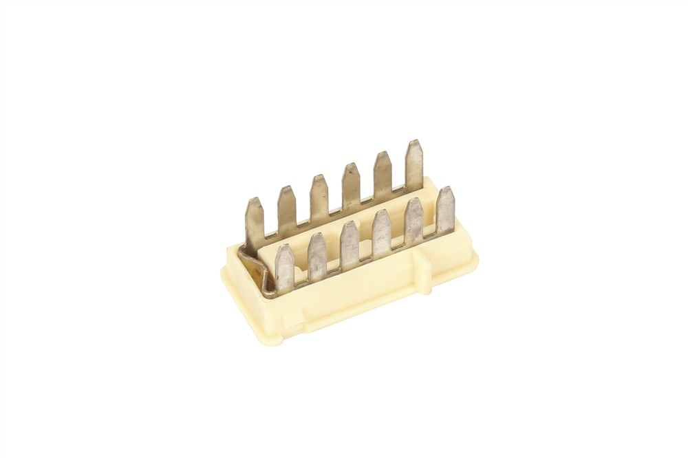GM Genuine Parts Multi-Purpose Connector