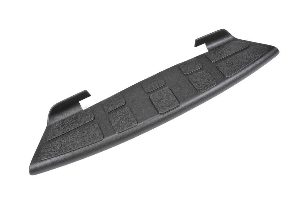 GM Genuine Parts Gray Spectra Rear Bumper Step Center Pad