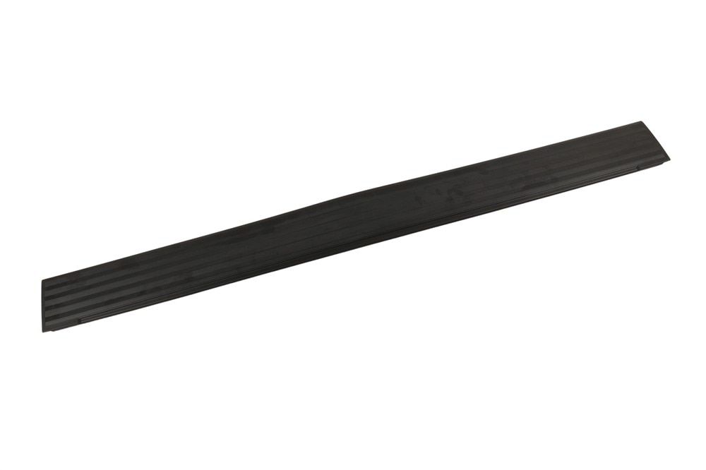 GM Genuine Parts Running Board Step Pad