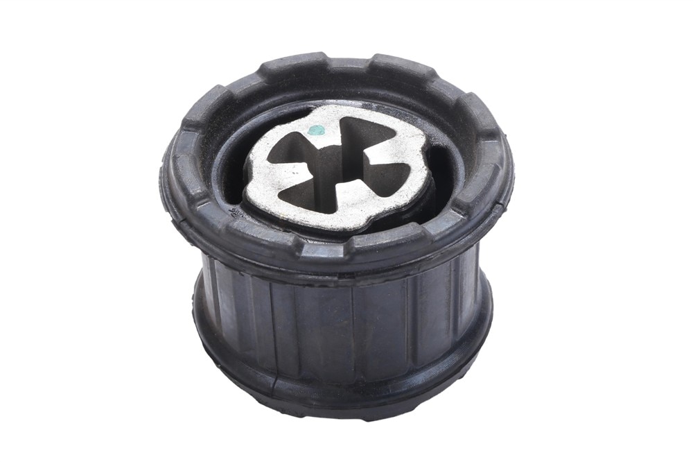 GM Genuine Parts Drivetrain and Front Suspension Cradle Mount