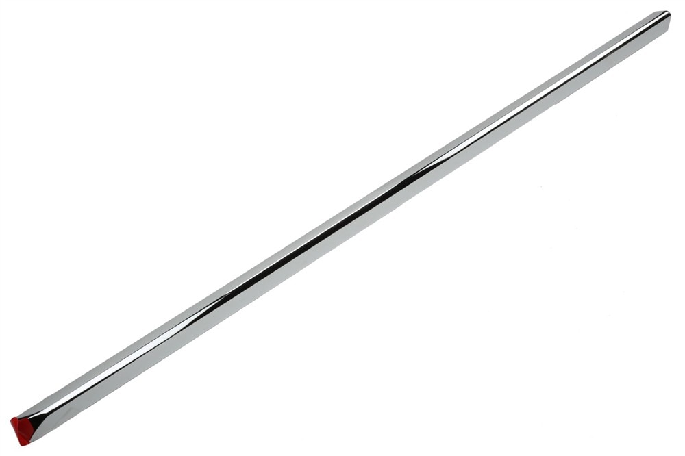 GM Genuine Parts Bright Chrome Driver Side Front Door Molding