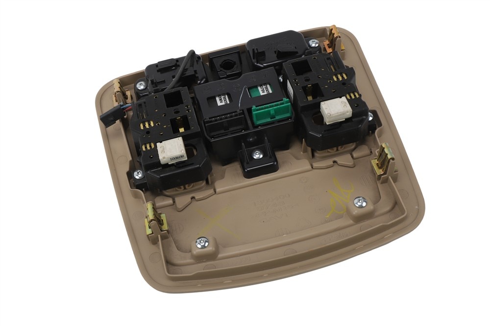 GM Genuine Parts Light Cashmere Roof Console