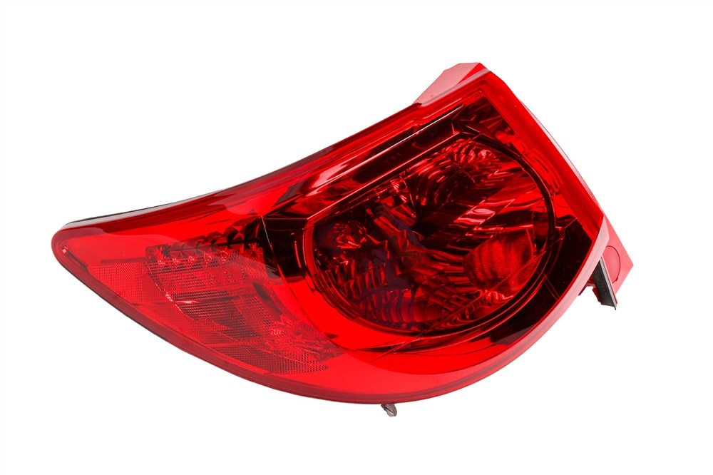 GM Genuine Parts Driver Side Tail Lamp Assembly