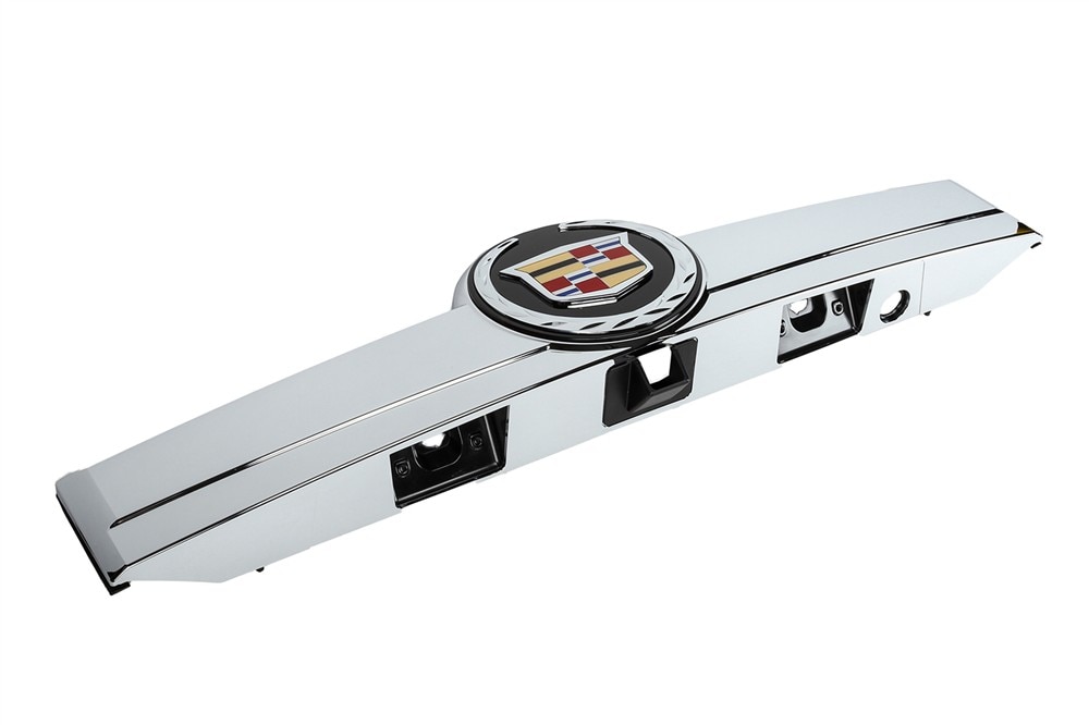 GM Genuine Parts Bright Chrome Deck Lid Center Applique