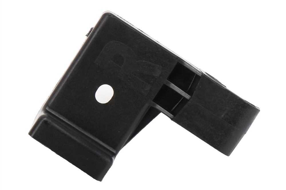 GM Genuine Parts Passenger Side Headlamp Housing Support