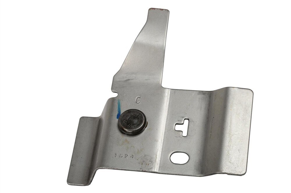 GM Genuine Parts Passenger Side Rear Seat Shoulder Belt Anchor Plate