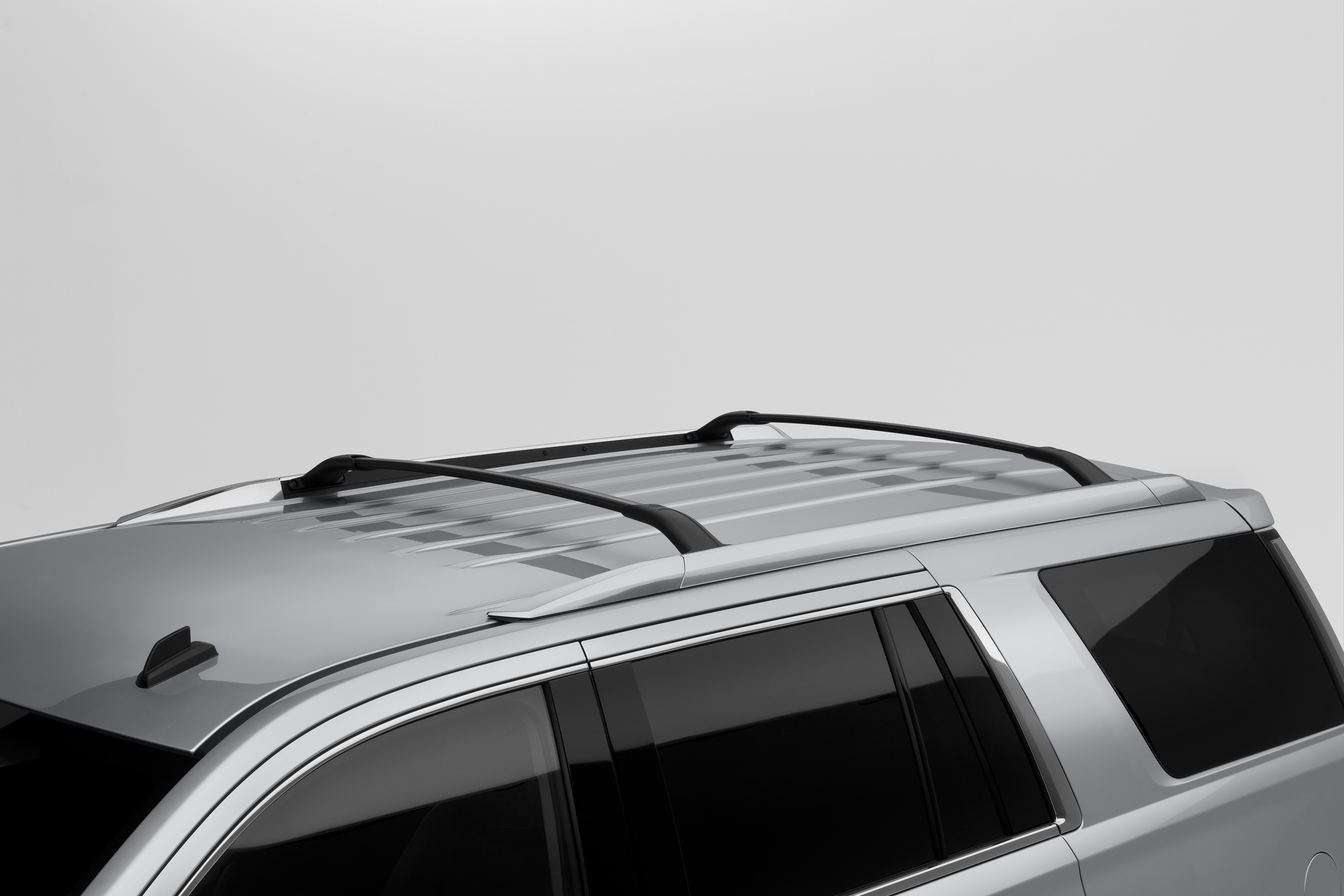 Chevrolet Removable Roof Rack Cross Rails in Black 84683395