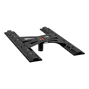 Gooseneck to Fifth Wheel Adapter Plate by CURT™ - Associated Accessories