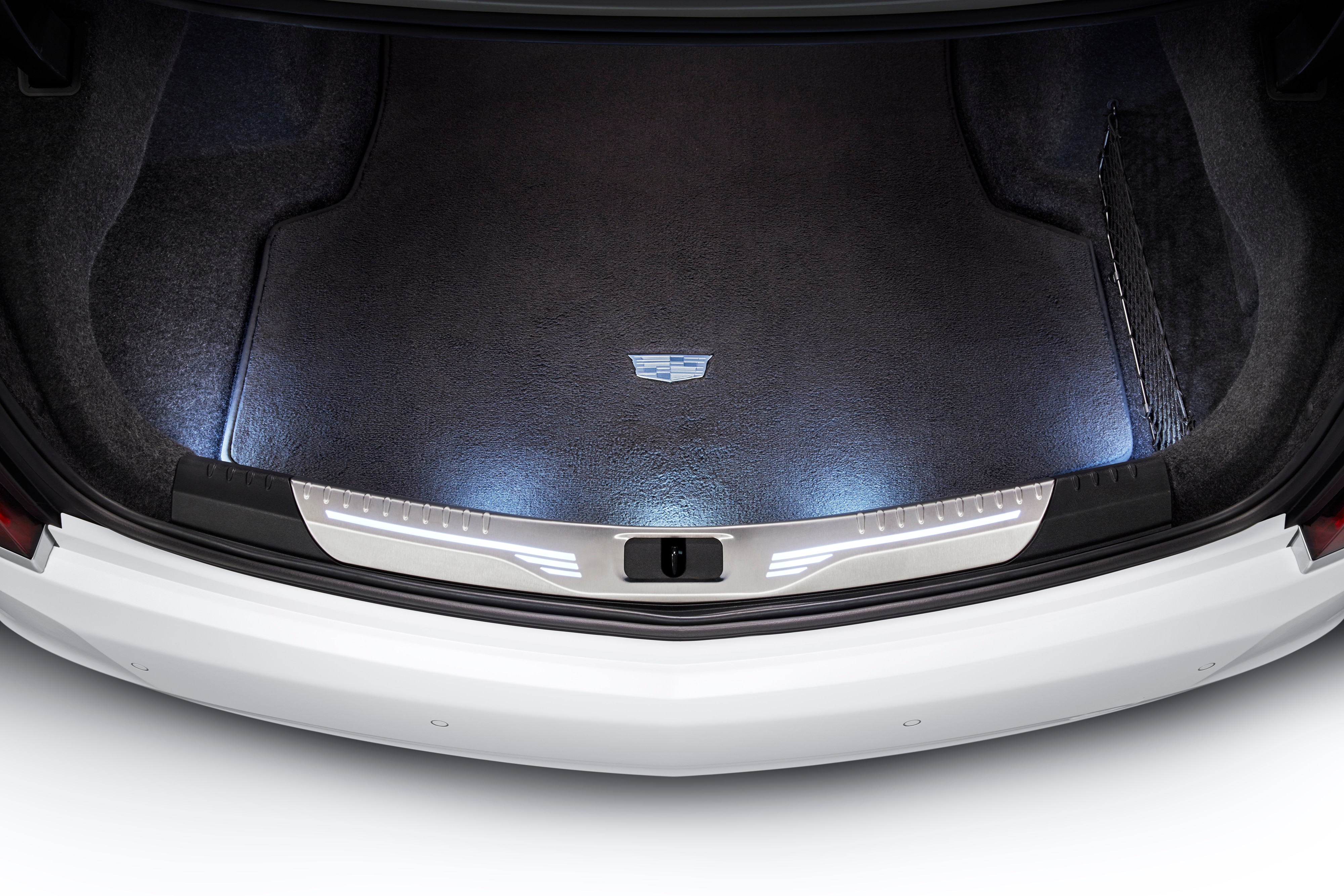 Illuminated Trunk Sill Plate in Stainless Steel
