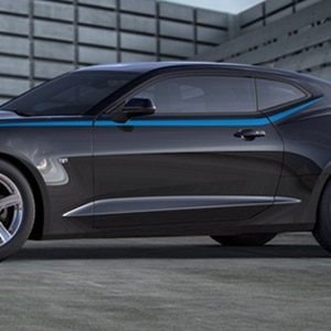Spear stripe Package in Hyper Blue Metallic