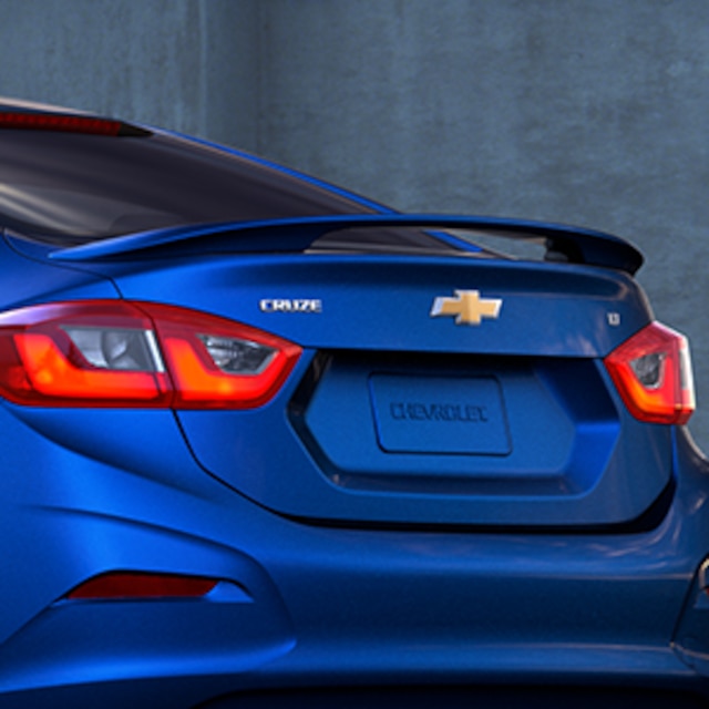 Flush-Mounted Spoiler Kit in Primer