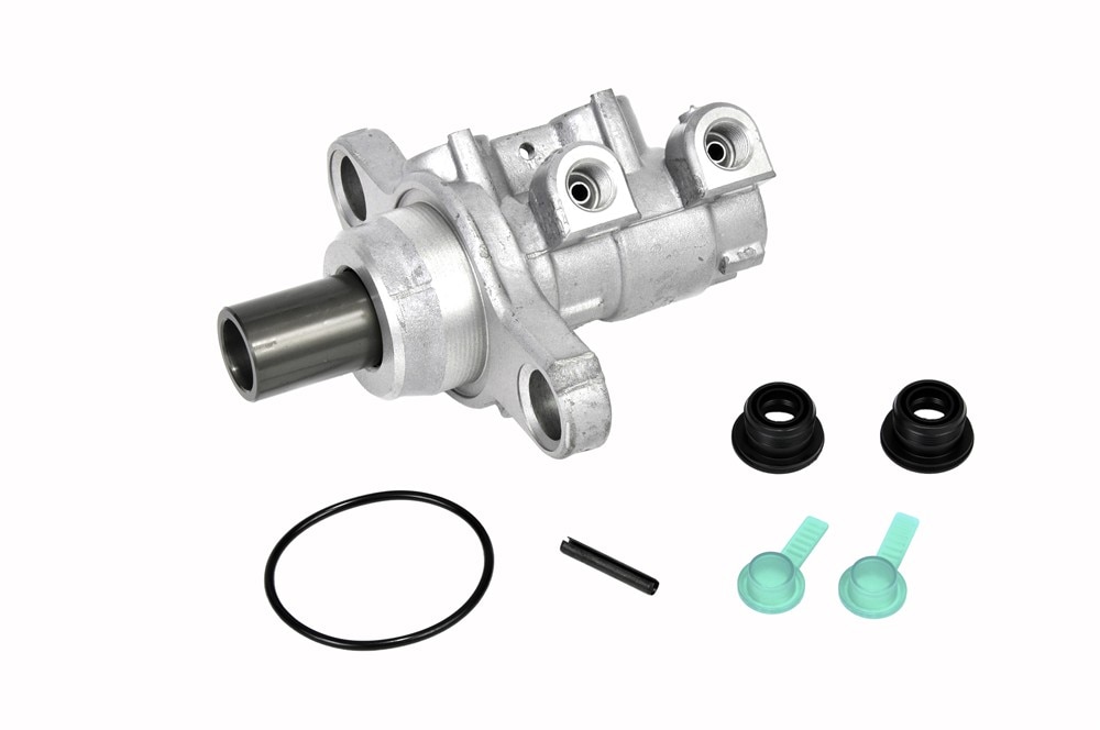 GM Genuine Parts Brake Master Cylinder