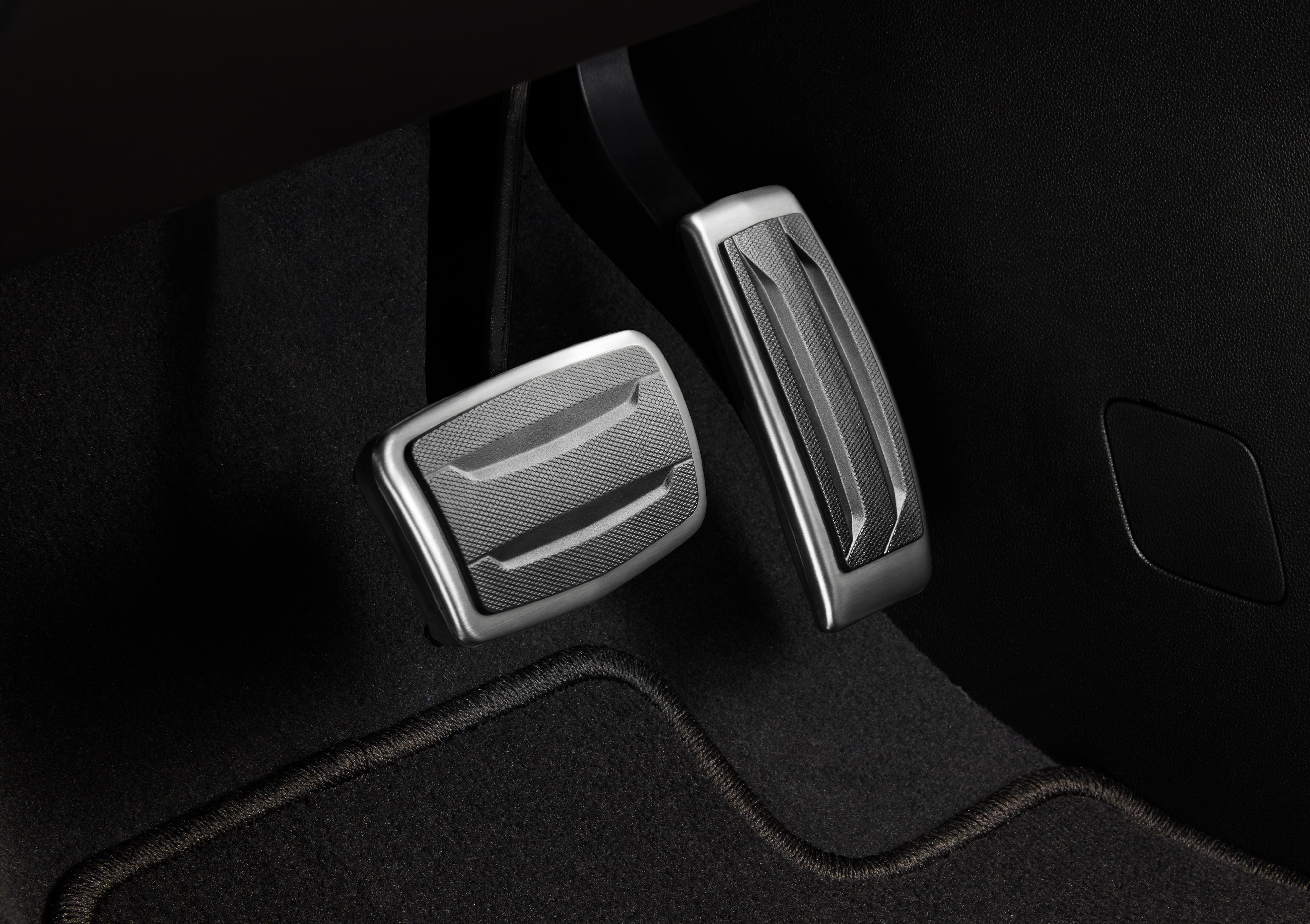 Automatic Transmission Sport Pedal and Cover Package